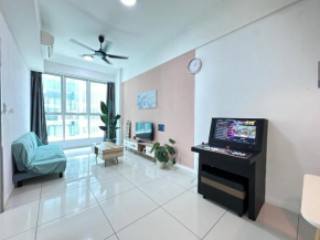 reSTARY - Blue Game, Sutera Avenue Infinity Pool - Imago Opposite - KK City- 2BR,5Pax 来沙旅 蓝色复古游戏主题公寓 - 无边际日落海景泳池 - Imago商场对面 - KK市中心 - 2房5人